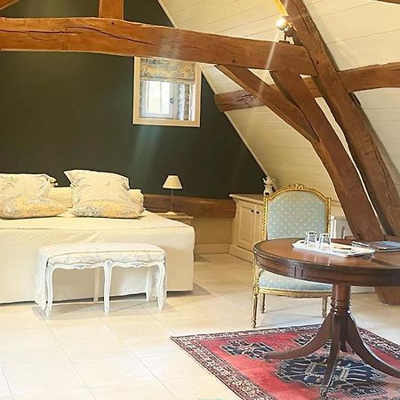 La Rocheliere Bed & Breakfast Bresse-sur-Grosne Bagian luar foto